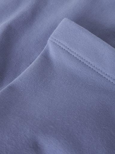 Otroške kosmatene legice Davina